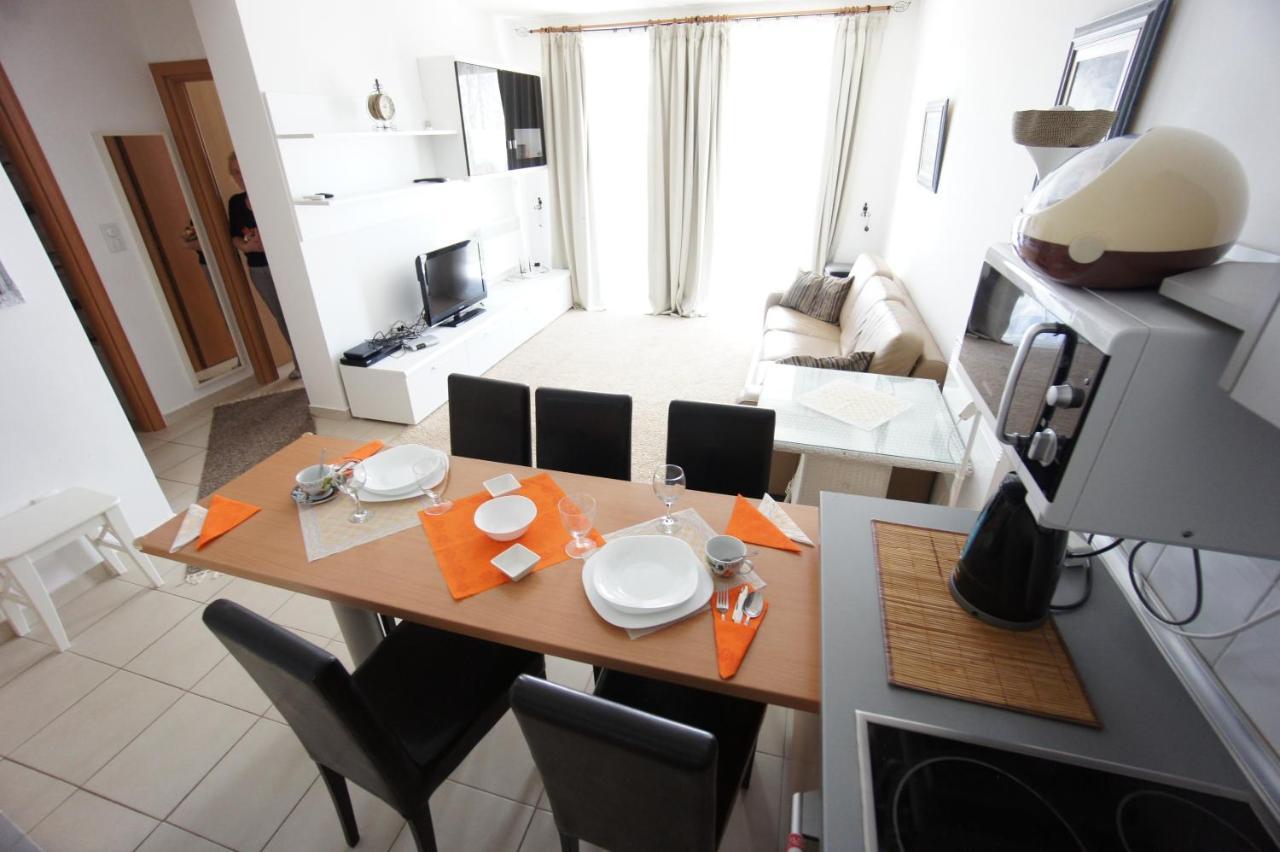Petrovac Bay Apartments Bagian luar foto